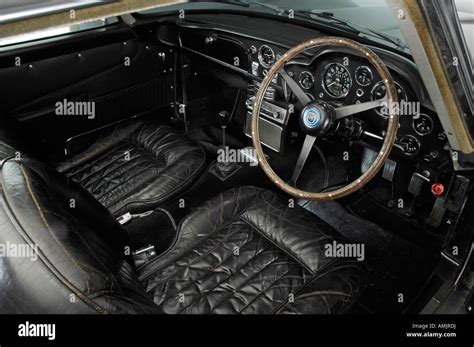 1964 Aston Martin DB5 interior Stock Photo - Alamy