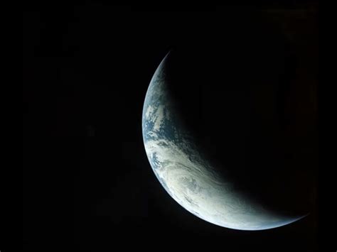 Wonderful new stabilized video of Earth as captured aboard the Apollo 4 rocket in 1967 - Boing Boing