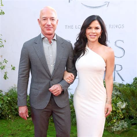 Jeff Bezos & Lauren Sánchez Wedding News, Date, Location