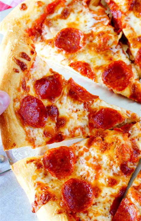 Perfect Homemade Pizza Recipe • Food, Folks and Fun