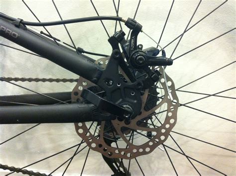 Adjusting Mechanical Disc Brakes | Montague Bikes