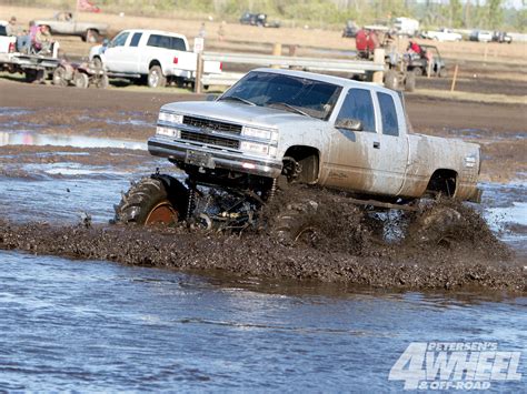 Jacked Up Trucks Wallpaper - WallpaperSafari