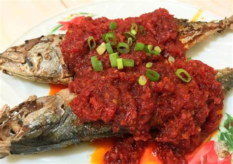 Resep Ikan Kembung Sambal Merah oleh Novi Italiana - Cookpad