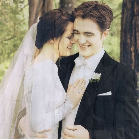 Fabric Movie Poster Twilight Breaking Dawn Bella Swan Edward Cullen Wedding #Summit Bella And ...