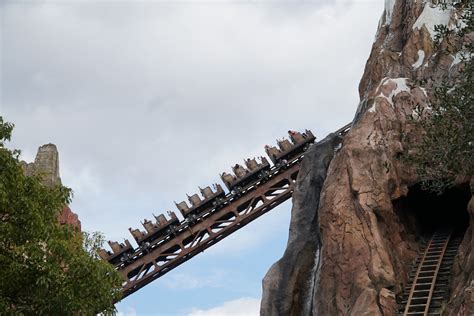 Expedition Everest Disney World Ride