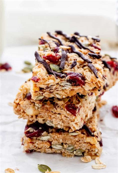 Healthy Granola Bar Recipe {No Bake}