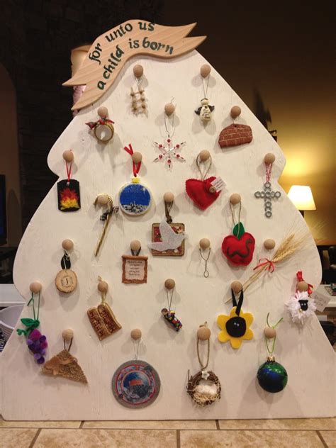 Inspired Whims: Our Jesse Tree/Advent Tree