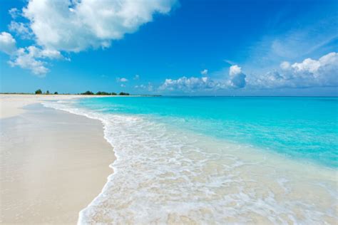 Half Moon Bay | Visit Turks and Caicos Islands