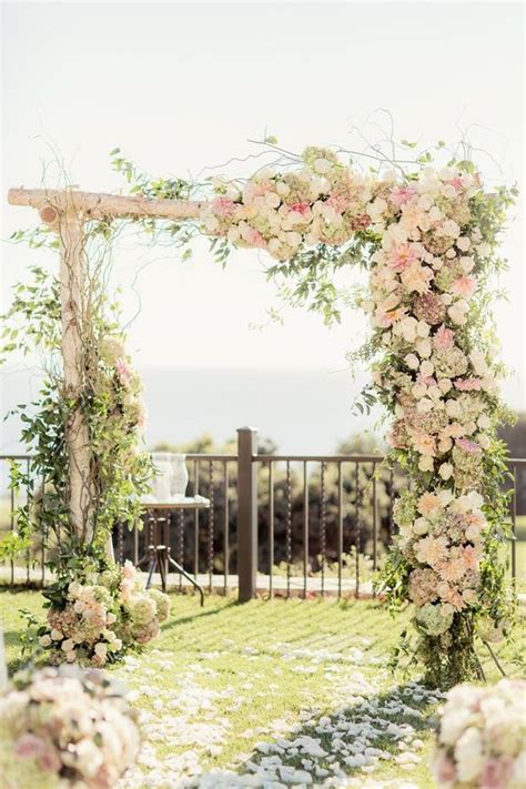 33 Rustic Wedding Arches For Cozy Celebrations - Weddingomania