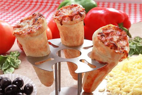 Pizza cones to debut at The Baking and Sweets Show - 680 NEWS