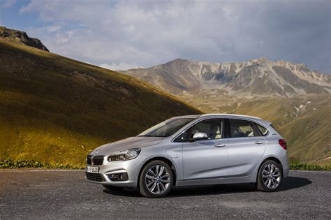 2016 BMW 225xe Plug-in Hybrid - Picture 644489 | car review @ Top Speed