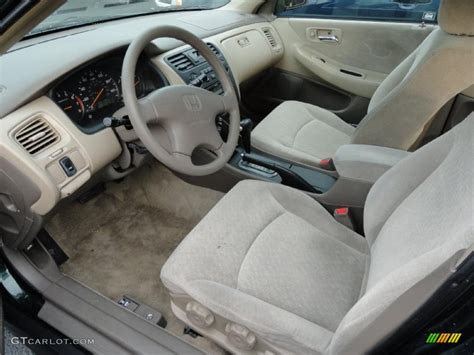 Ivory Interior 2001 Honda Accord LX Sedan Photo #40347818 | GTCarLot.com