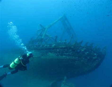 Diving the HMHS Britannic - Can you Dive to the Wreck?