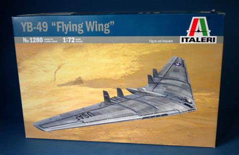 Italeri Northrop YB-49 Flying Wing 1:72 - build review - Scale Modelling Now