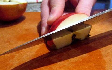 How Do You Slice an Apple? | The Kitchn