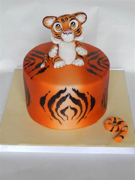 10 Adorable Tiger Birthday Cake Ideas to Make Your Little One Roar with ...