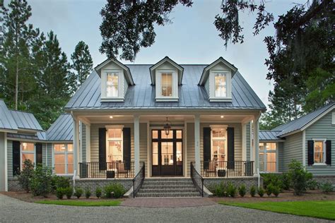 Palmetto Bluff Home: Pearce Scott ... | Modern farmhouse exterior, Cottage homes, House exterior