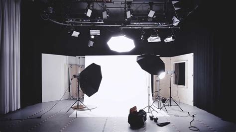 5 studio lighting techniques photographers can live by - Camera Jabber