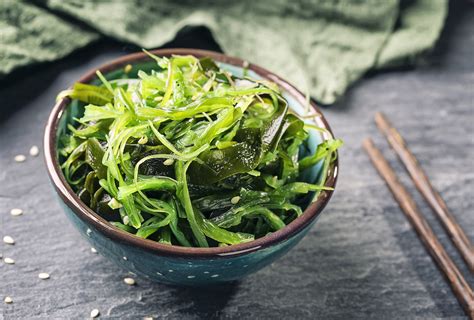 Seaweed Salad Nutrition Benefits | Blog Dandk