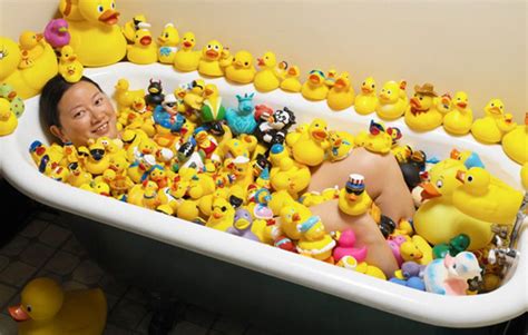 Guinness World Record Larges Rubber Duck Collection - Ducks In The Window®