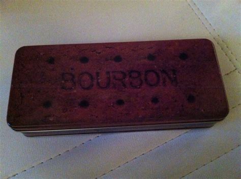 Bourbon biscuit tin .... Beautiful