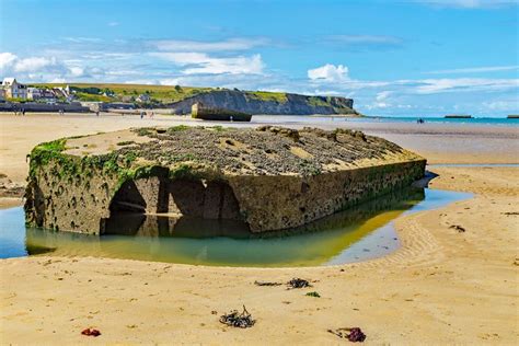 12 Top Normandy D-Day Beaches and Memorials | PlanetWare