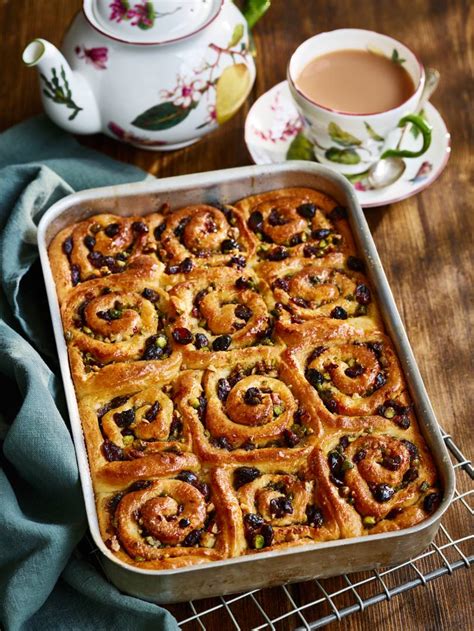 Chelsea buns recipe | House & Garden