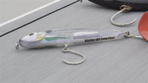 Best Offshore Lures For Dorado, Yellowfin, Bluefin Tuna | BDoutdoors