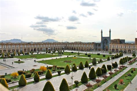 Isfahan, Iran: Visiting Half of the World - Heart My Backpack