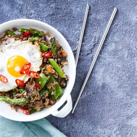 Healthy Thai Beef Larb Recipe (With Fried Egg) | 28 By Sam Wood