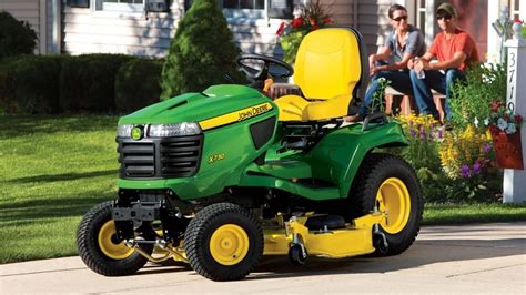 John Deere Z720E Zero-Turn Lawn Mower Review - Haute Life Hub