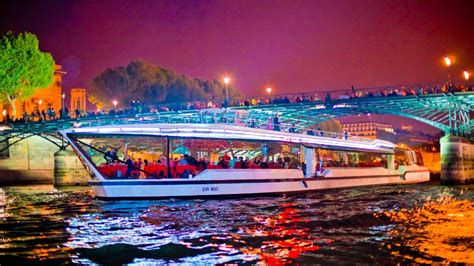 Seine River Cruises: Your Guide to Tickets, Hours, and Scenic Boat Tours