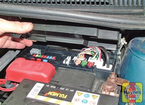 Peugeot 107 Fuse Box Location