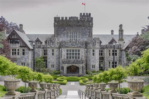 Canada’s 10 Most Beautiful University Campuses - MapQuest Travel