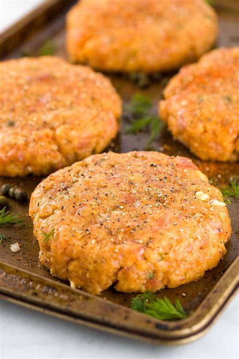 Salmon Burgers with Creole Mustard Spread | Jessica Gavin