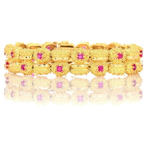 Diamond, Gold and Antique Retro Bracelets - 1,888 For Sale at 1stDibs | collectible bracelet