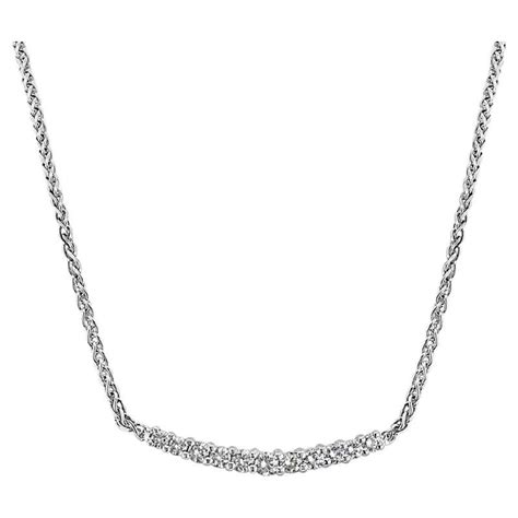 Infinity Diamond Leaf Necklace 14k White Gold For Sale at 1stDibs