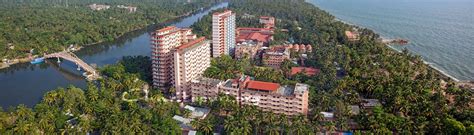 Ashram - Amma, Mata Amritanandamayi Devi