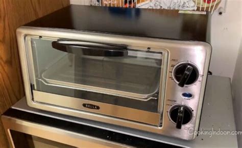 Bella Toaster Oven - Cooking Indoor