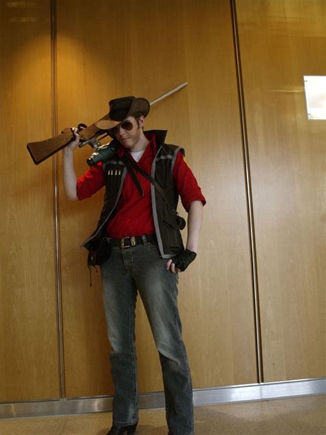 TF2 RED Sniper Cosplay by DrunkenFangschrecke.deviantart.com on ...