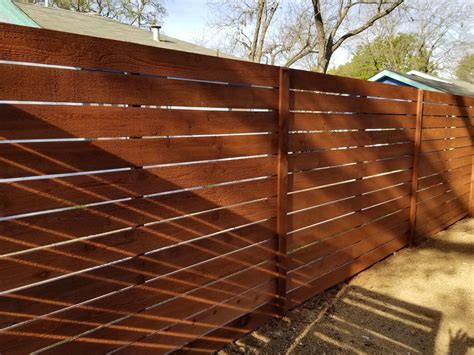 Custom Wood Fence Austin TX | Horizontal Cedar & Picket Fences | Sierra Fence, Inc.