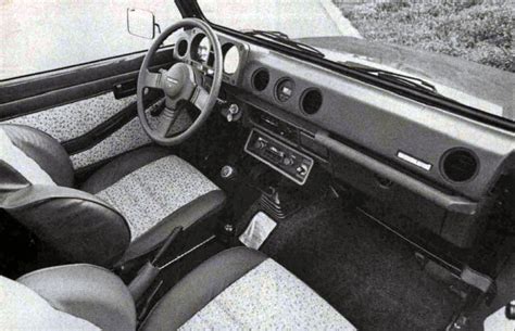 1987 Suzuki Samurai Interior