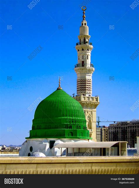 Masjid Nabawi Dome Miracle