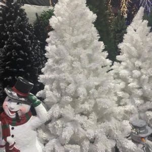 8Ft (240cm) Flocked White Tree – Rudolph's Christmas