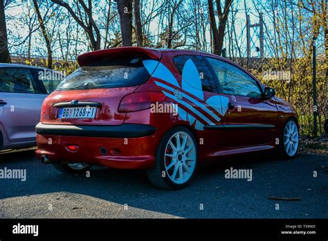 Peugeot206 hi-res stock photography and images - Alamy