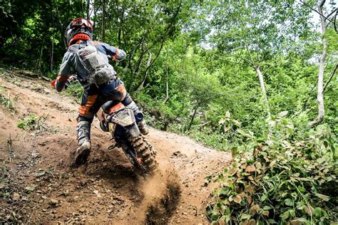 7 Best Dirt Bike Trails in the United Kingdom (2023) - Frontaer