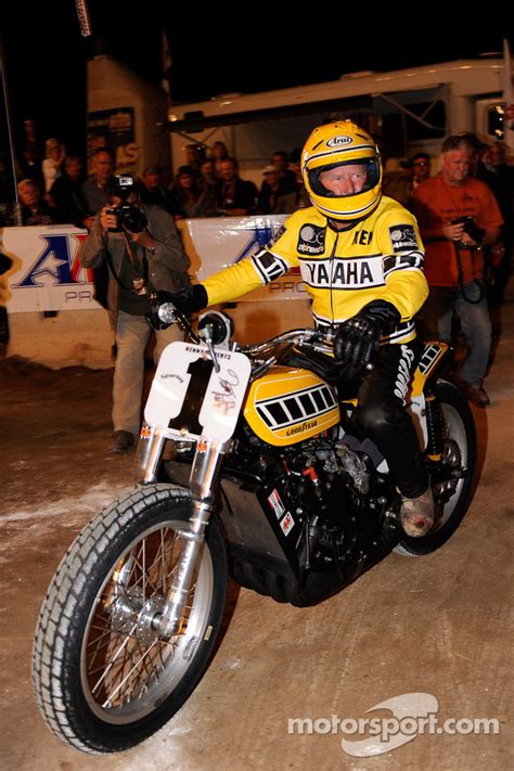 Kenny Roberts with the Yamaha TZ 750 at the Indy Dirt Track Mile at Indianapolis GP