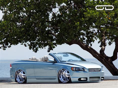 Volvo C70 by odyar on DeviantArt