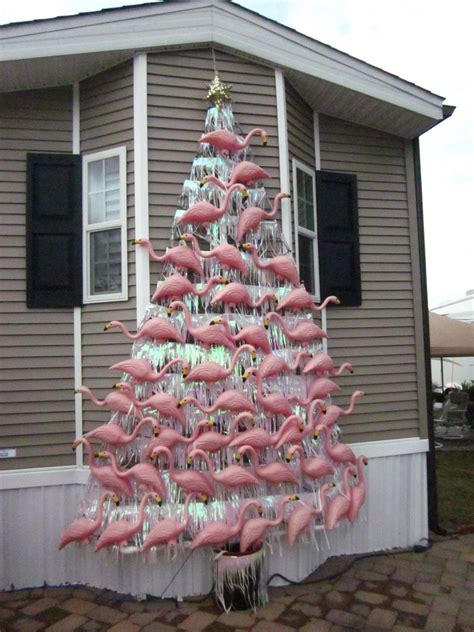 Flamingo christmas, Flamingo decor, Christmas decorations