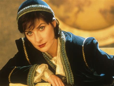 Best Enya Songs: 20 Classic Tracks From Ireland’s Queen Of Ambient Pop - Dig!